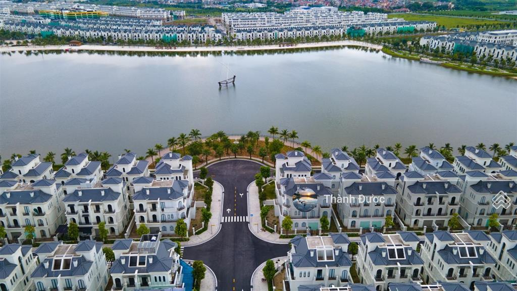Độc quyền bán biệt thự đơn lập ngọc trai 1 view hồ ngọc trai 24.5ha dự án vinhomes ocean park