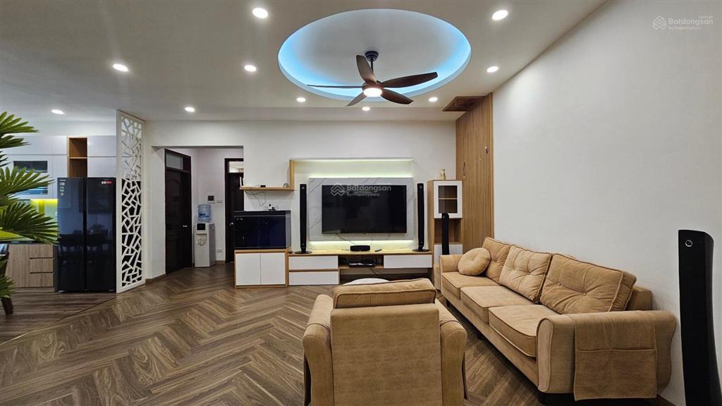 Bán căn hộ chung cư 17t2 hoàng đạo thúy, dt 153m2, 3 ngủ, giá  0982 695 ***