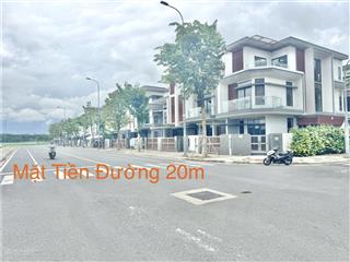 Bán biệt thự tại đông tăng long, 18,5 tỷ, 164m2, hàng hiếm