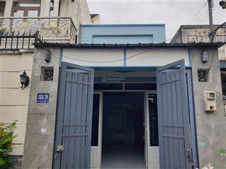 Nhà hẻm xe hơi thông, gần ngã 5 chợ đầu mối hóc môn thuộc xã xuân thới thượng (cũ), hóc môn