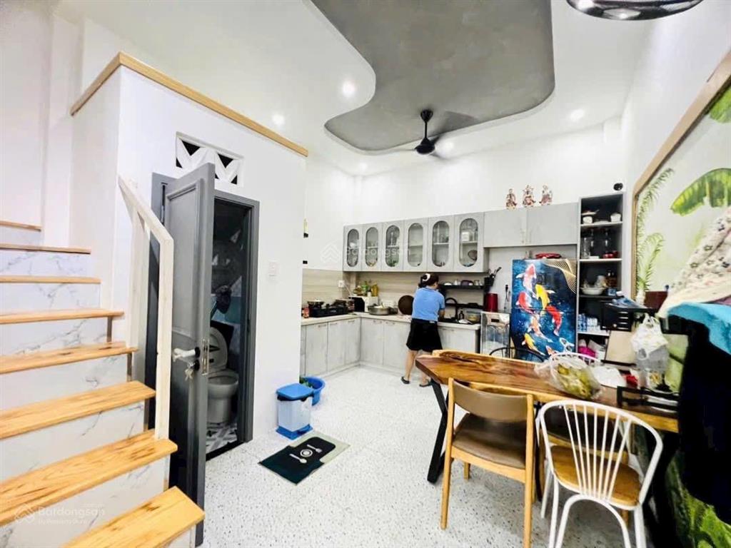 Bán nhà 2 sẹc đường hiệp thành 17, quận 12