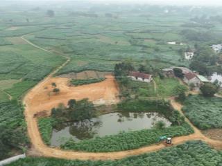 Diện tích 2800 m thổ cư 150 m mặt tiền 60 m giá 12 tỷ tại vân hòa ba vì hà nội
