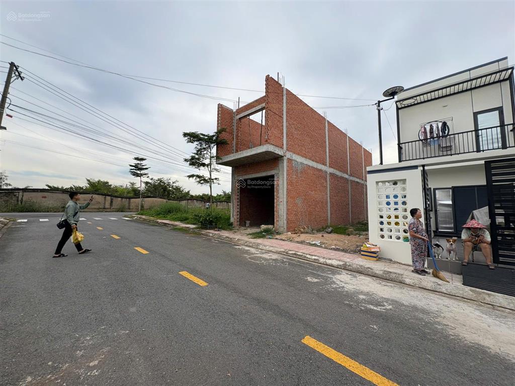 Đất nền cạnh thủ đức giá rẻ  sổ hồng riêng  công chức ngay  xây dựng tự do