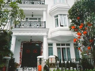 Chính chủ gấp bán biệt thự nam đô, đẳng cấp khu pmh, gần công viên, nội thất đẹp
