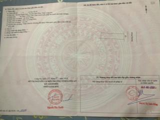 Bán lô đất ngay hóc môn  4,5x18 mặt tiền đường nhựa lớn 10m khu bàn cờ  sổ riêng full thổ cư