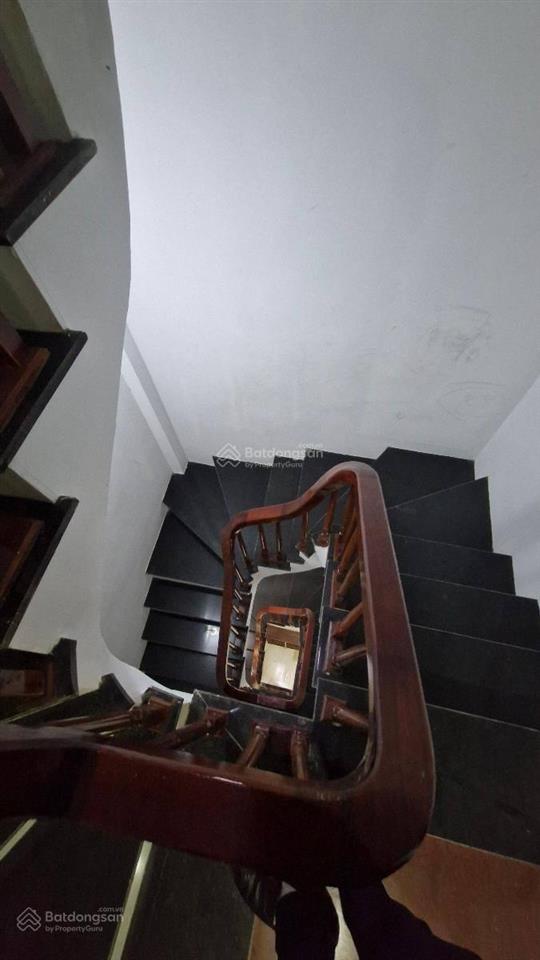 Bán nhà ỷ la hà đông 30m², 5 tầng, mặt tiền 4.2m giá 5.1 tỷ, nhà mới đẹp, ở ngay