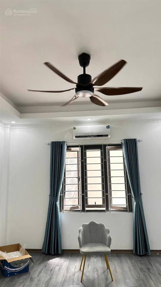 Bán nhà ỷ la hà đông 30m², 5 tầng, mặt tiền 4.2m giá 5.1 tỷ, nhà mới đẹp, ở ngay