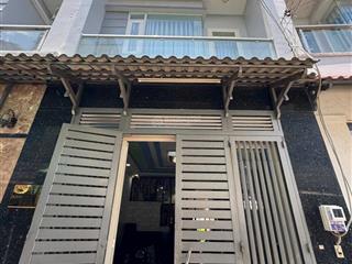 Bán nhà đường chiến lược, hẻm oto, 3 lầu, 3 p.ngủ, hoàn công đủ  5 tỷ 6 tl