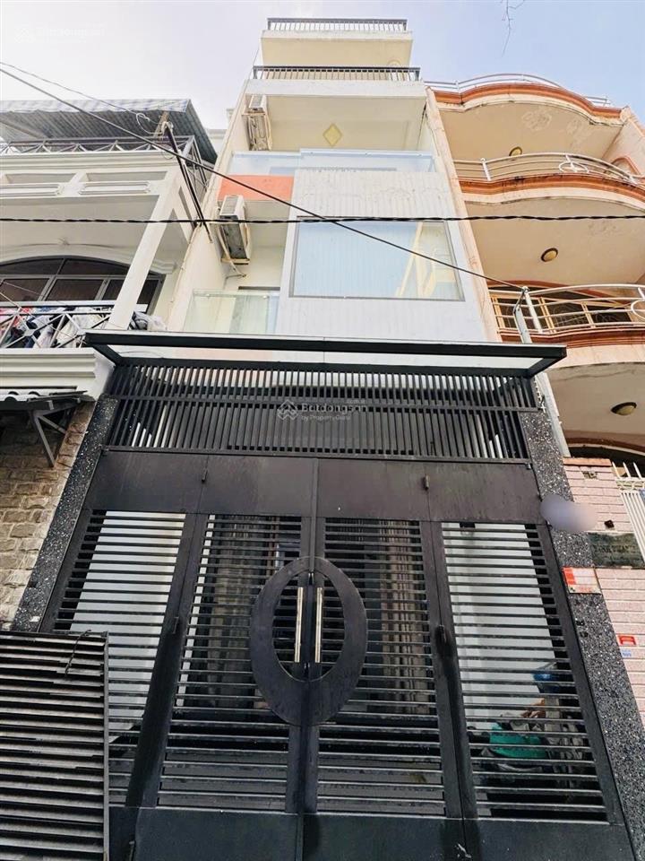 Nhà hxh 7 chỗ gần cư xá trần quang diệu quận 3 4 tầng 4pn nhỉnh 9 tỷ