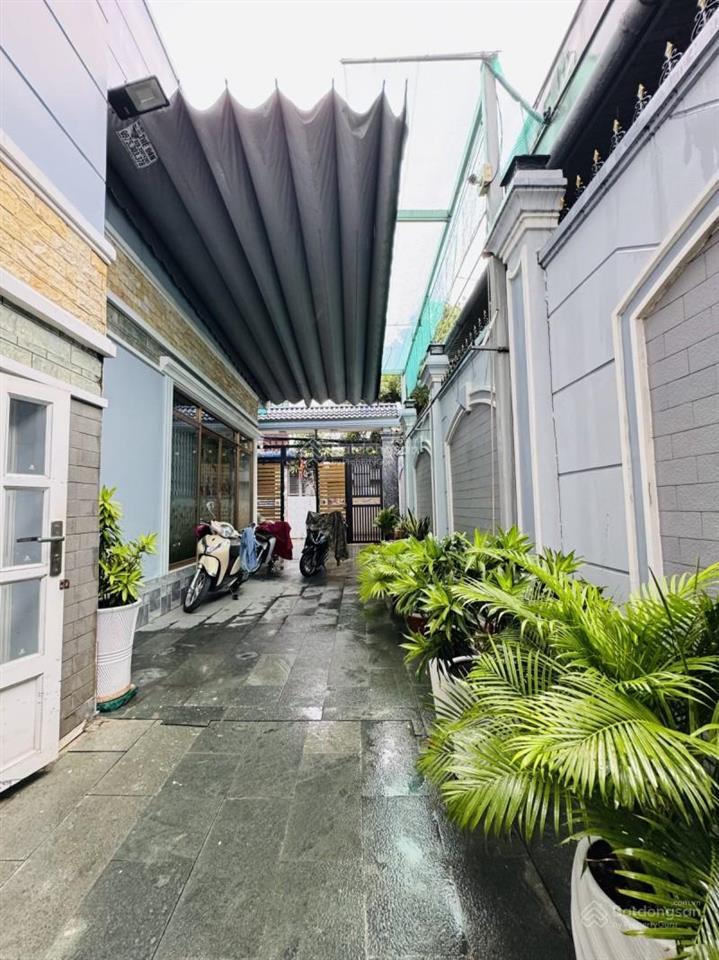 Biệt thự 4 tầng trần đại nghĩa, ngay vòng xoay an lạc, hxh 5m, 7x22m, 9.3 tỷ