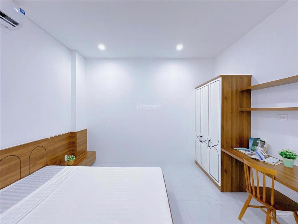 Cho thuê căn hộ 2pn, 1wc, ban công 80m2 tại nguyễn xí, p 25, bình thạnh, 13 triệu vnd