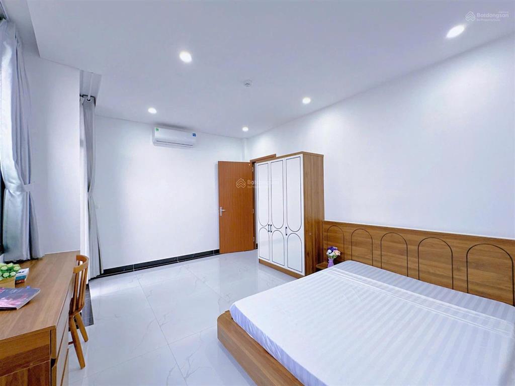 Cho thuê căn hộ 2pn, 1wc, ban công 80m2 tại nguyễn xí, p 25, bình thạnh, 13 triệu vnd