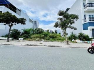 Đất ngộp  1 lô duy nhất đối diện chợ mới long thành 210m2 giá 1tỷ9 ngay đường lê duẩn