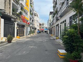 Bán nr 5pn, 6wc, 80m2 giá 9,bán nr 5pn, 6wc, 4x20 ~ 80m2 giá 9,3 tỷ tại đường số 30, phường 6