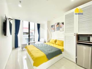 Cho thuê phòng ban công 30m2 quận 10 đường sư vạn hạnh gần huflit, đh kinh tế ueh, vạn hạnh mall