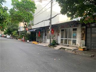 Nhà cấp 4 tiện xây mới ,gần nhà thờ bến cát, dt 116 m2 , giá 10,4 tỷ ,p5 nguyễn thái sơn