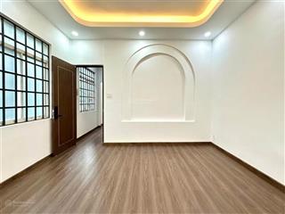Nhà đẹp vào ở ngay , hểm 5m , chu văn an , 4 tầng , dt 45 m2 ( 5 x 9 ) , giá 8,9 tỷ