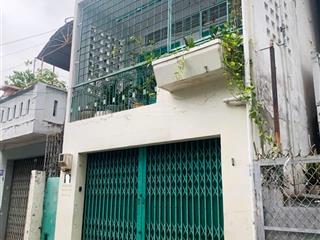 Rẻ nhát khu trung tâm , đất hxh 4,5 m  hoàng hoa thám , dt 71 m2 ( 4,2 x 17 ) , giá 8,9 tỷ
