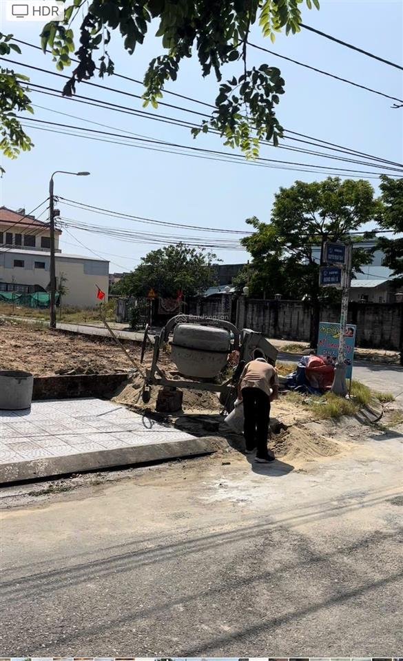 Bán cặp lô góc nguyễn phạm tuân đông hải 6. ngang 14,3m dài 20m. 2 mt hướng đông & bắc. sát biển