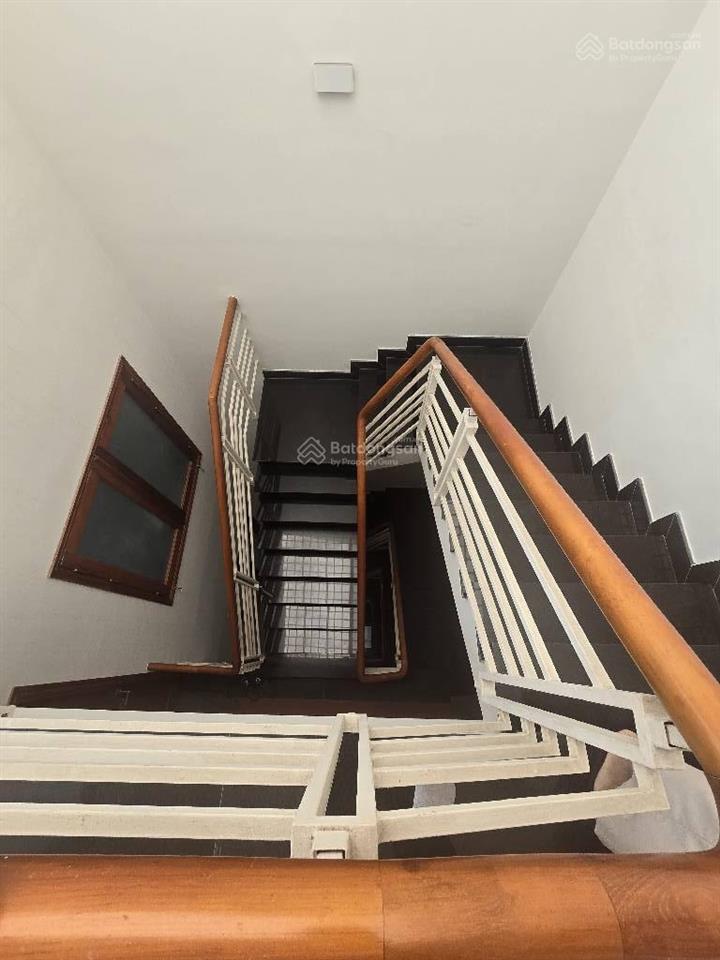 Bán nhà 5 tầngxe hơi ngủ trongnguyễn thị thập, quận 7giá 11,5 tỷ (tl)