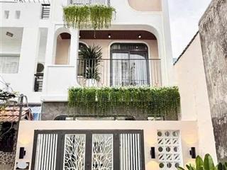 Thiện chí bán nhà siêu đẹp ở phan đình phùng  p1  phú nhuận gần chợ phú nhuận. giá 3 tỷ850/74m2