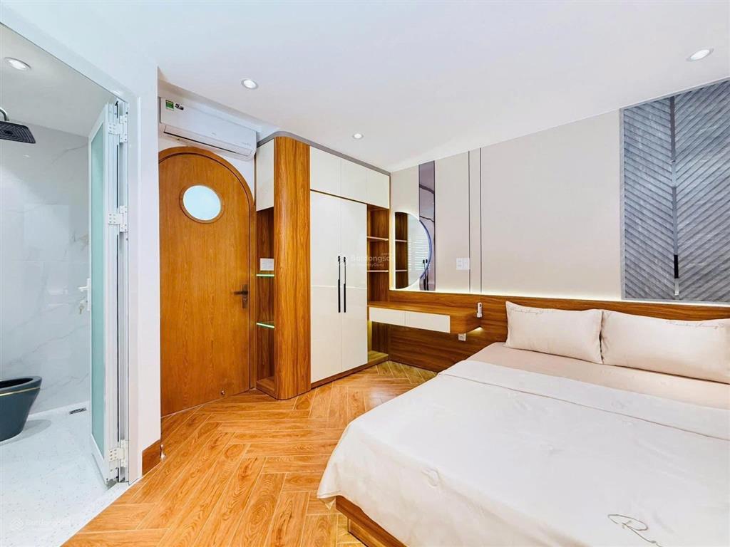 Sổ trao tay nhà đẹp ở xuân thủy  quận 2 gần vincom, ga metro, cho thuê 26 triệu. giá 3tỷ980/86,6m2