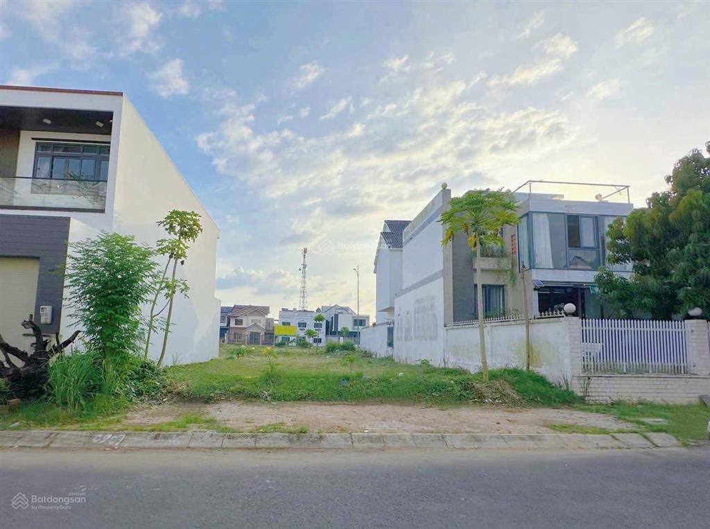 Bán lô đất đ. song hành, hóc môn, tp hcm gần coop nguyễn ảnh thủ, 1,4t/120m2, shr