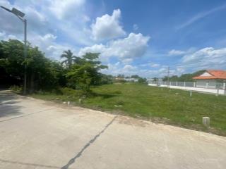 Bán nhanh đất 120m2 đ. nguyễn hoàng, long xuyên, an giang gần chi cục thuế, 550tr, shr