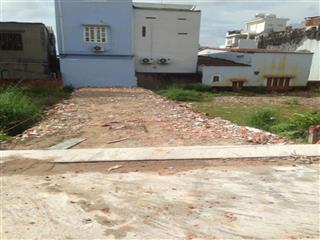 Thanh lý lô đất đ. bà thau, tân kiên, bình chánh gần bv bình chánh, 850tr/100m2, shr, đất sạch