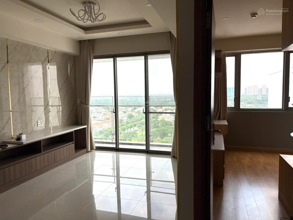 Cho thuê căn hộ hưng phúc 2pn view biệt thự nhà trống ở ngay