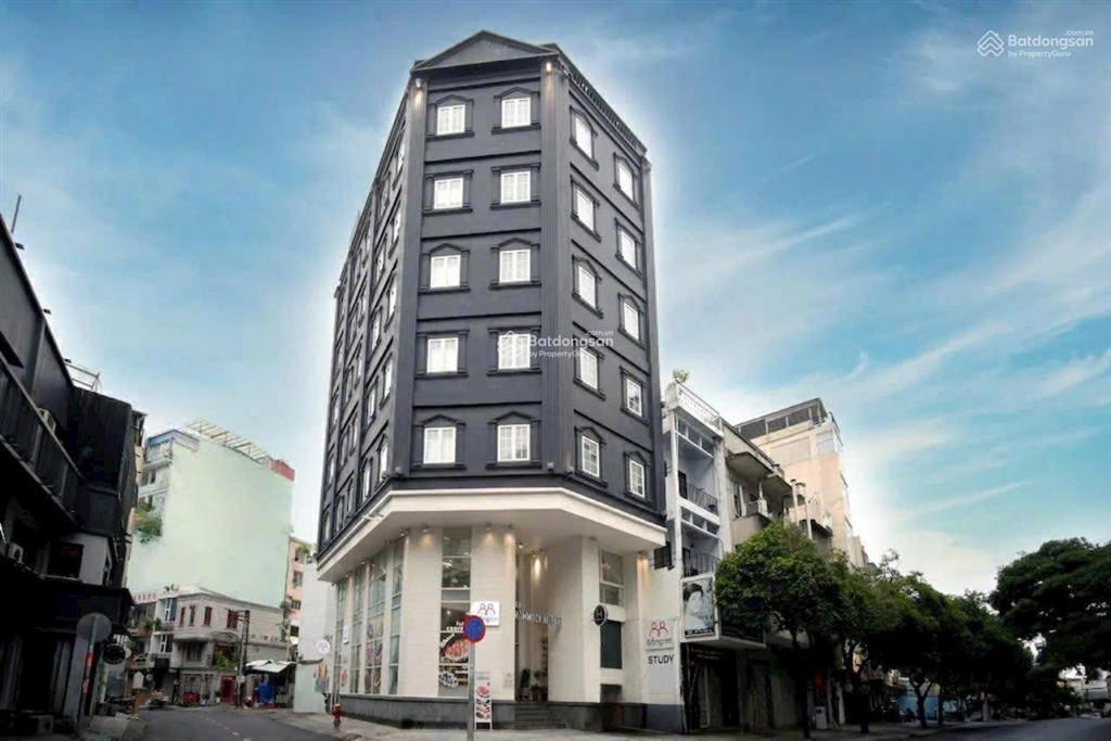 Cho thuê nhà 2 mặt tiền 149 nguyễn văn cừ quận 5