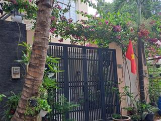 Hẻm xe tải xe hơi đậu trong nhà nhà 4 tầng ngang 5m chỉ 6.6 tỷ