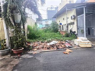 Bán mảnh đất gần 130m2 ngang 8m dài 16m nhà 2 mặt tiền đều hẻm xe hơi ngay đường dương quảng hàm