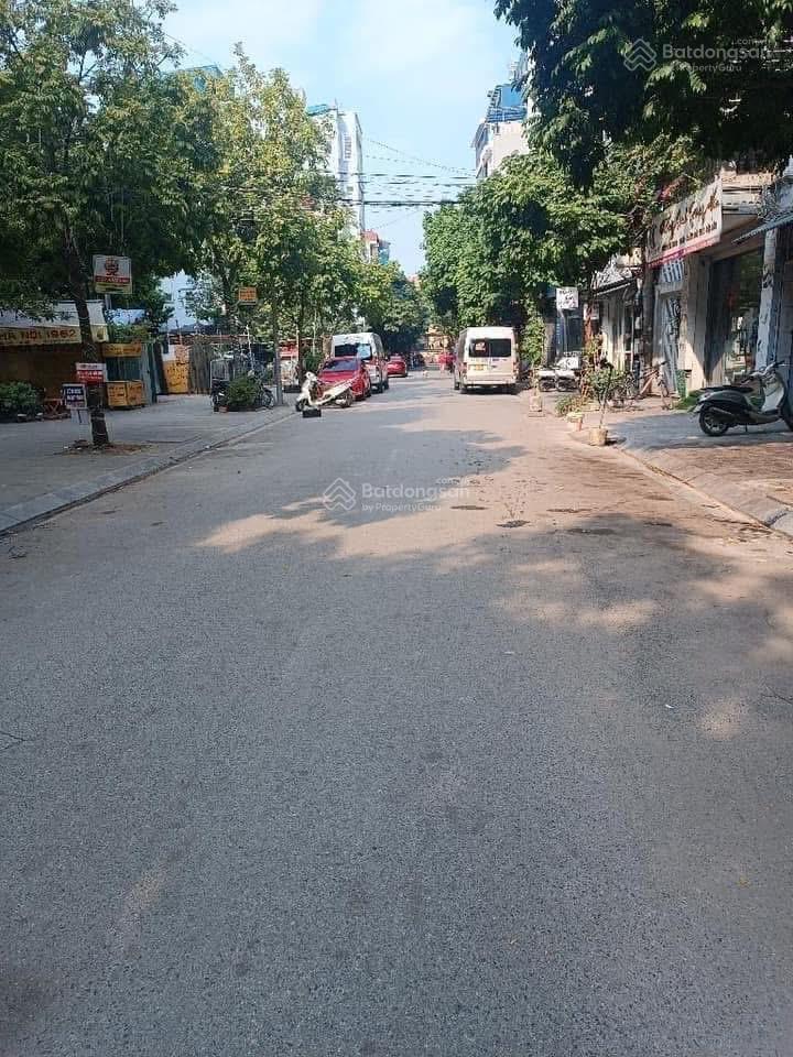 Dương khuê căn góc 31.5 tỷ 80m2 mt 7.5m phân lô thang máy vỉa hè ô tô tránh kd vp