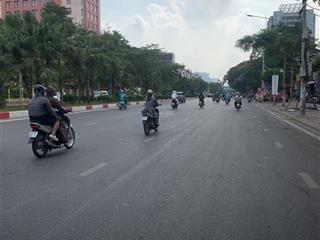 Phố nguyễn hoàng  nam từ liêm  31.5 tỷ  180m2, mt 8.3m  phân lô  ô tô tránh  kinh doanh  vp