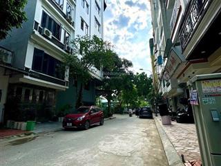 Dương khuê  cầu giấy  căn góc  31.5 tỷ  80m2  7 tầng  mt 7.5m  phân lô  vỉa hè  thang máy