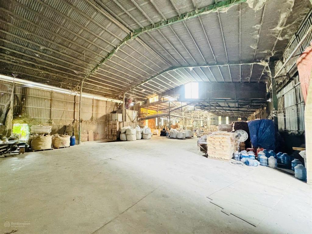 Bán xưởng 2500m2 quy hoạch full skc thuộc ccn phố nai đồng nai. đường nhựa xe cont. giá 30tỷ