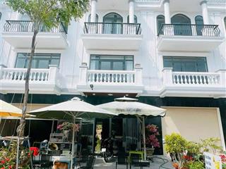 Bán shophouse 72m2 tại thăng long central city, 3,5 tỷ, 3pn, 4wc hàng hiếm