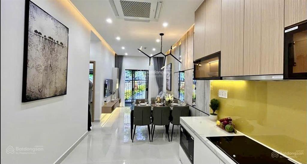Chỉ với 300 triệu sở hữu ngay căn hộ 2pn  mặt tiền ql1a, gần chợ bình chánh  call 0783 655 ***