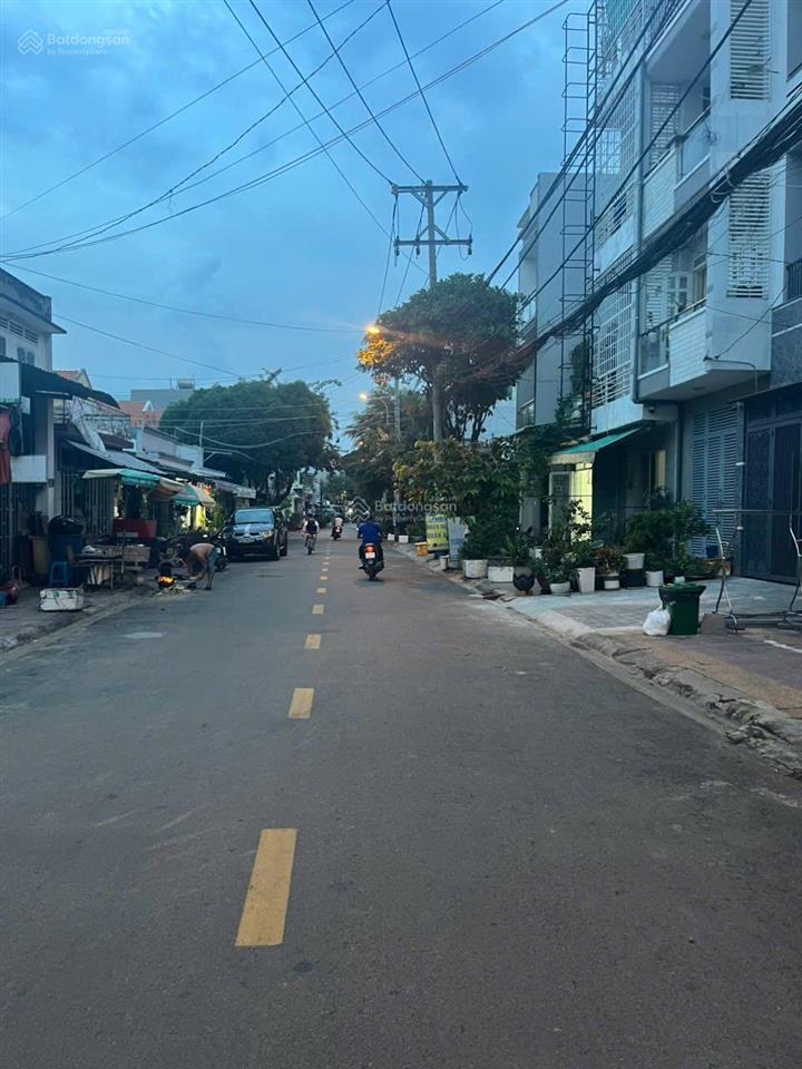 Hiếm lô đất hxh đường số, phước bình 68m2, ngang 5m 4tỷ25