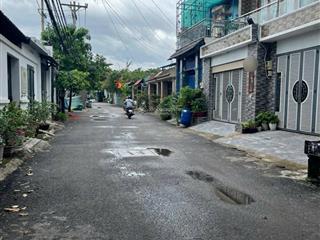 2tầng btct  hxh 6m  đình phong phú, tnpb  80m2 (5m x 16m)  6tỷ hơn 200m ra đình phong phú