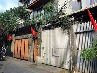 Cho thuê nguyên căn  2tầng, 3pn  đình phong phú, tnpb. xe hơi ngủ trong nhà.