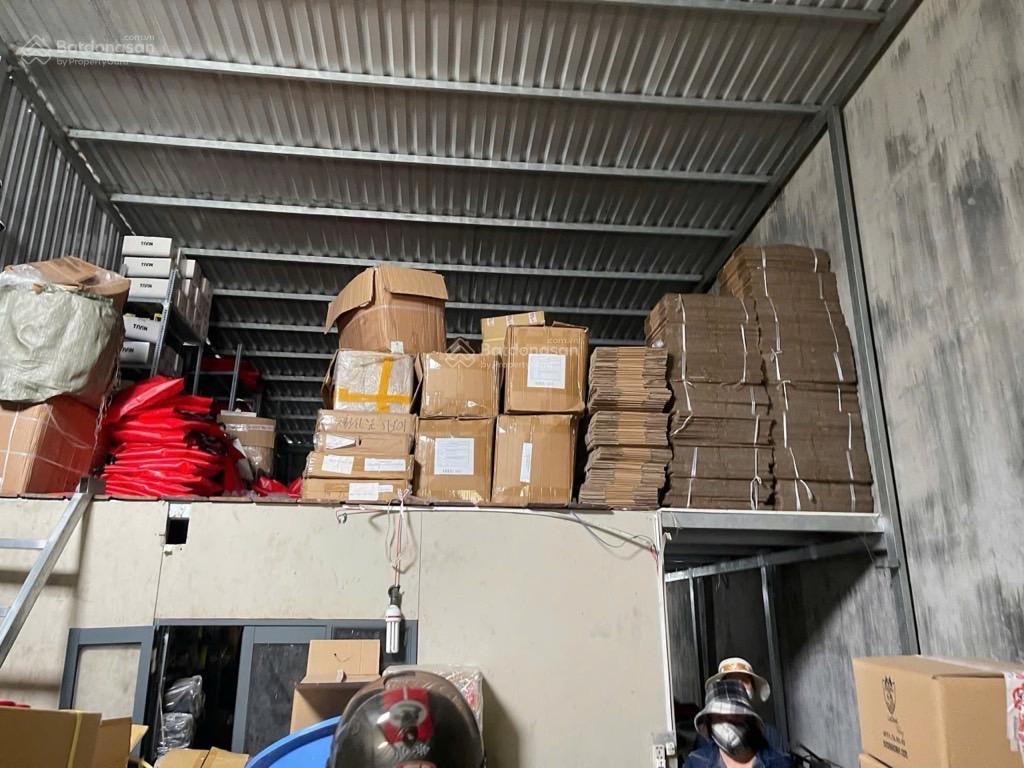 Mặt tiền đường  hiệp phú, q9  104m2, ngang 5m  chỉ 7.x tỷ tl  ngay xa lộ hà nội  ga metro