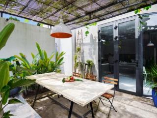 Biệt thự mini sân vườn  200m2, ngang 16,5m  hxh  đình phong phú, tnpb  hơn 11tỷ tl