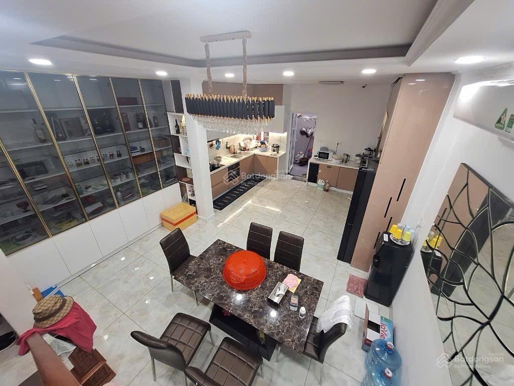 Mặt tiền đường  khu kiến thiết  vip hiệp phú, q9  3tầng siêu đẹp  90m2 (5 x 18)  9tỷ nhỉnh