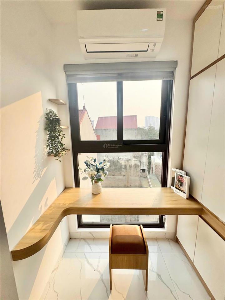 Cho thuê chung cư mini tại 136 cầu diễn hà nội, 4,8 triệu, 25m2 giá ưu đãi, gần ngay mặt đường lớn