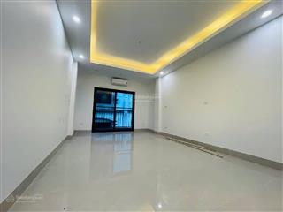 Bán nhà kim giang 7 tầng thang máy