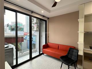 Căn chung cư 2 ngủ cao cấp ngay sát ngã tư sở gần bách  kinh  xây