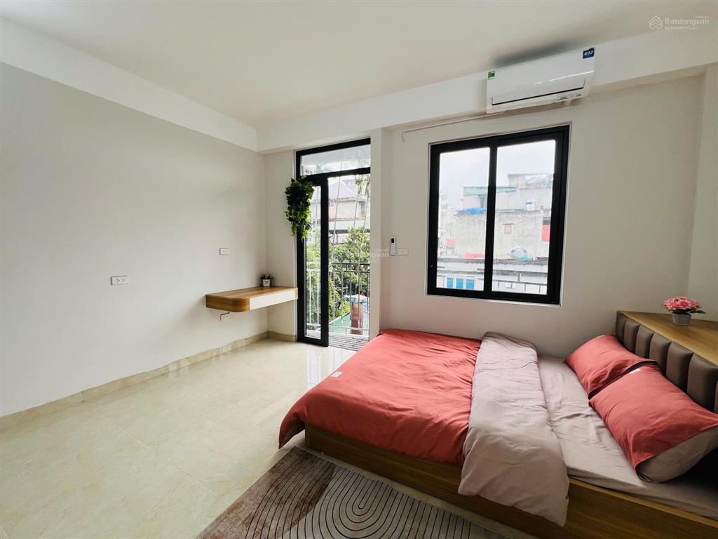 Khai trương nhà mới cách vincom phạm ngọc thạch, chùa bộc 10p đi bộ gần cả đh y bệnh viện bạch mai