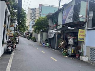 Nhà riêng  3 tầng  dt 4 x 18.4m(73.6m2)  nguyễn thị thập  quận 7  giá 8.5 tỷ